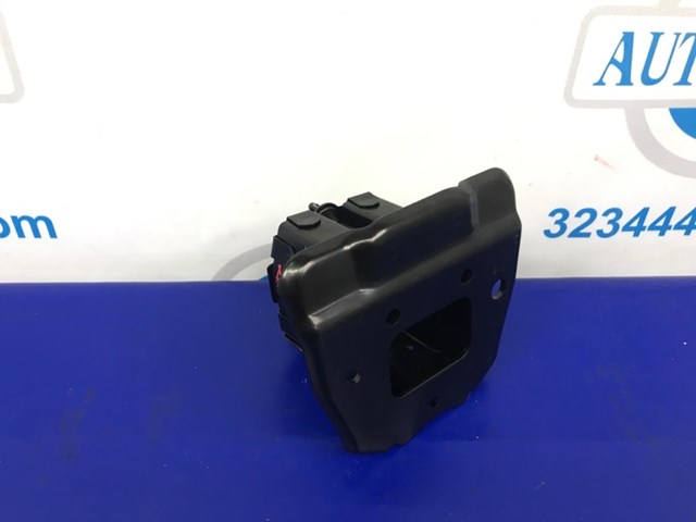 Soporte del refuerzo del parachoques trasero 852113TA0A Nissan/Infiniti