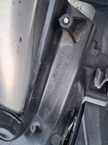 Embellecedor central del parachoques trasero Mercedes A1678853103 precio, desde 345,58 EUR