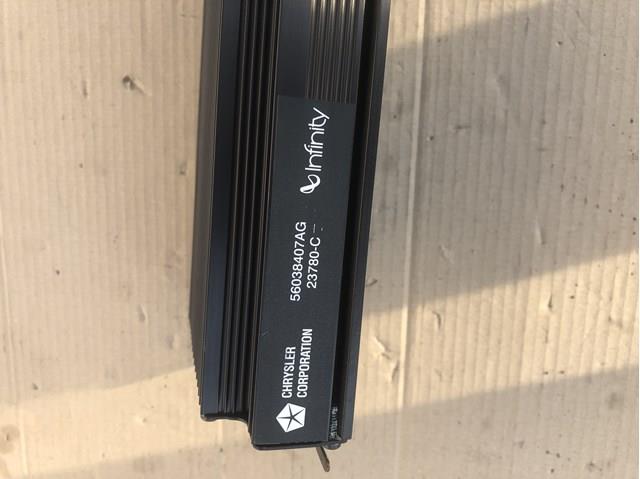 56038407AG Chrysler amplificador de sistema de audio