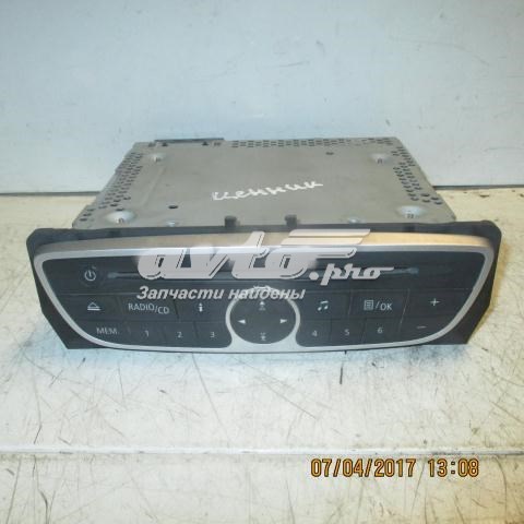 281150030R Renault (RVI) radio (radio am/fm)