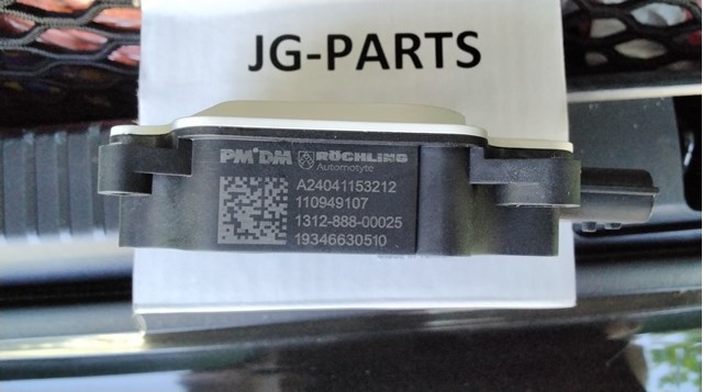 Comprar 214216FR0A Nissan/Infiniti Persiana del radiador