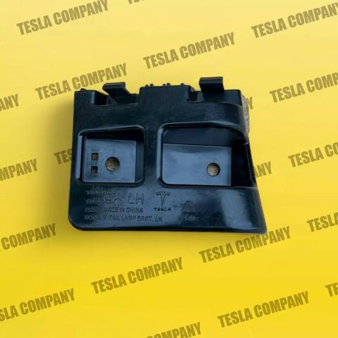 150696800A Tesla soporte, piloto trasero izquierdo