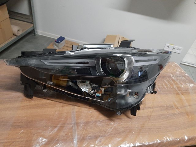Faro Mazda KB8P51041H precio, desde 675,18 EUR
