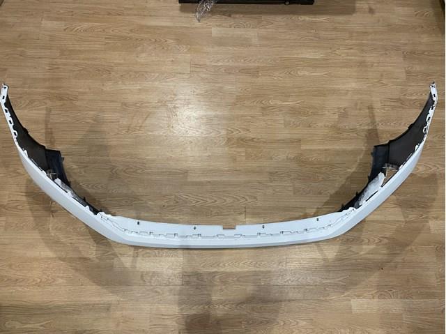 561807217HGRU VAG Paragolpes delantero