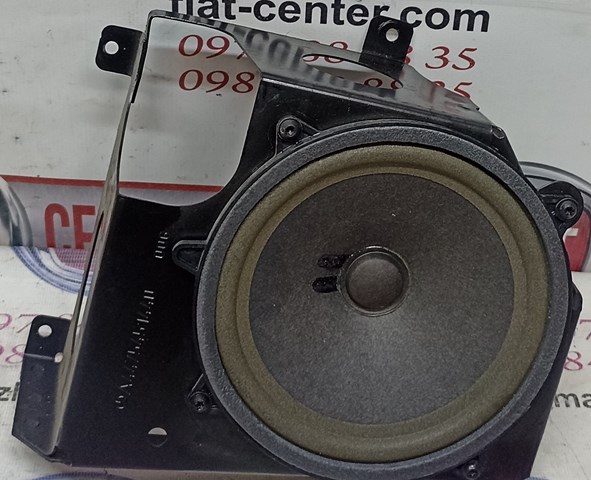 Altavoz de la puerta delantera Mercedes A4478271460