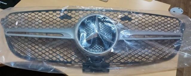 A2928880060 Mercedes Calandra