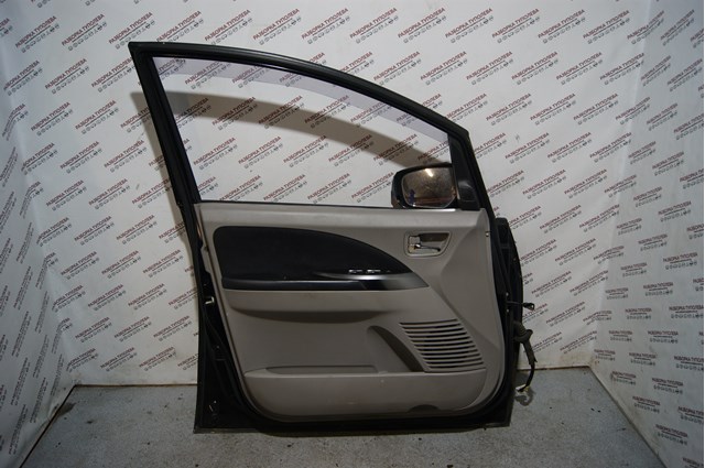 Puerta delantera para Mitsubishi Grandis  NAW