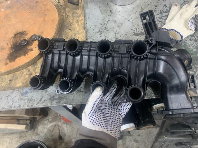 9653808680 Fiat/Alfa/Lancia Colector de admisión izquierdo