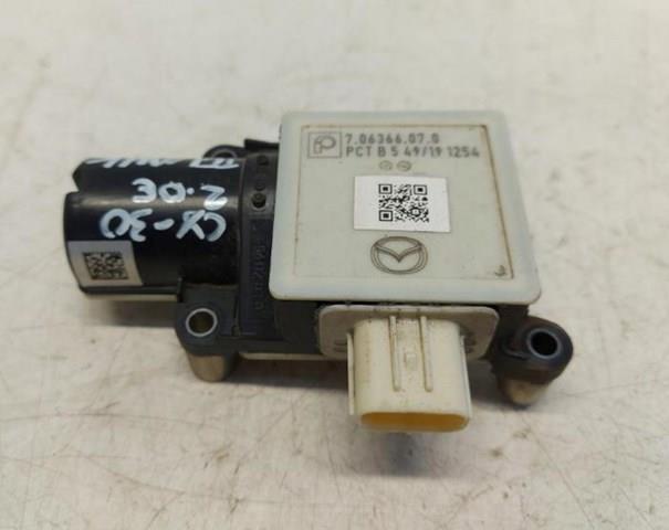 706366070 Mazda 