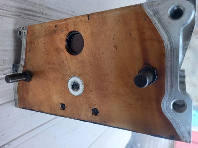 03C103358F VAG Cabeza del motor