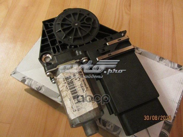 1U4959801D03P VAG motor eléctrico, elevalunas, puerta delantera izquierda