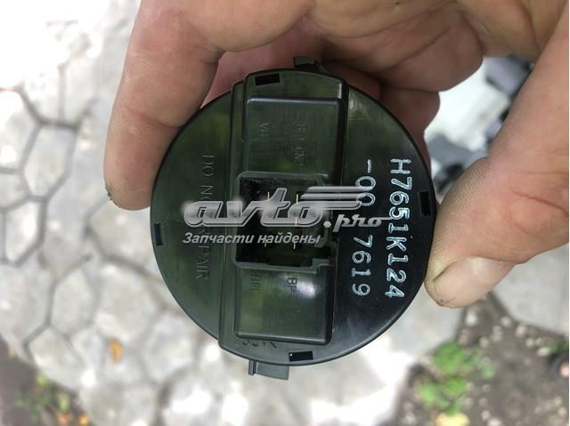 H7651K124 Mazda 