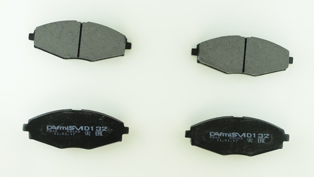 Pastillas freno delanteras Dafmi D132SM precio, desde 27,35 USD