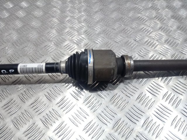 Comprar 9820471180 Peugeot/Citroen Semieje delantero derecho