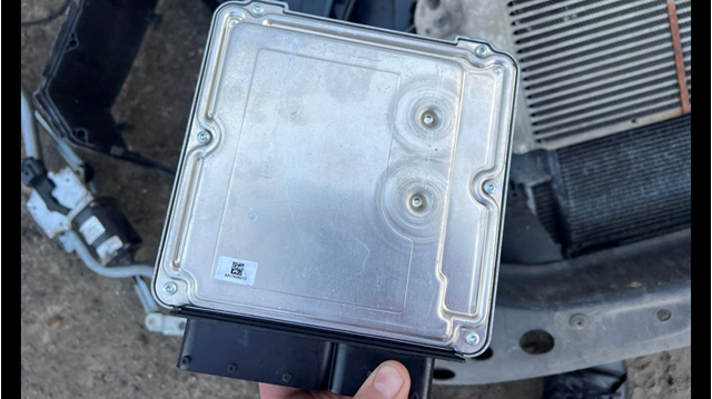 ECU 03L907309K VAG