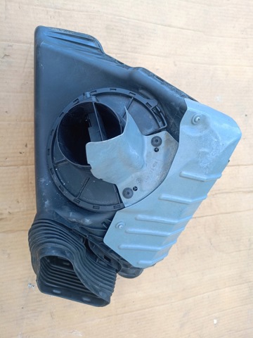 4G0133838R VAG Carcasa del filtro de aire