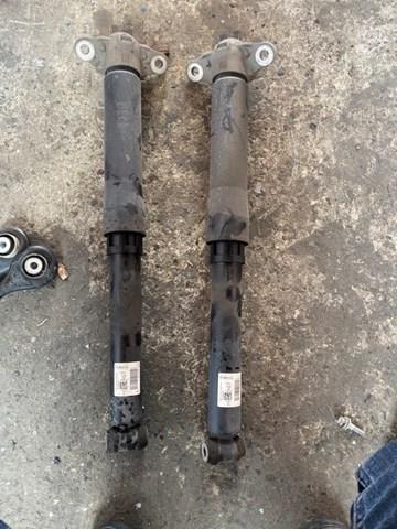 Amortiguador trasero Ford LX6118080NBE precio, desde 166,38 EUR