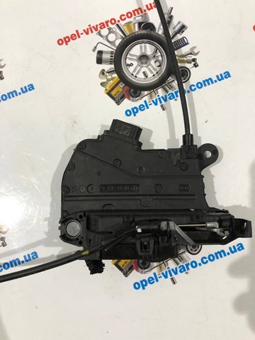 93457081 Opel Cerradura delantera derecha