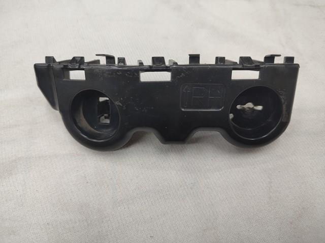 Soporte de parachoques delantero derecho Nissan/Infiniti 622245RB0A precio, desde 7,84 EUR
