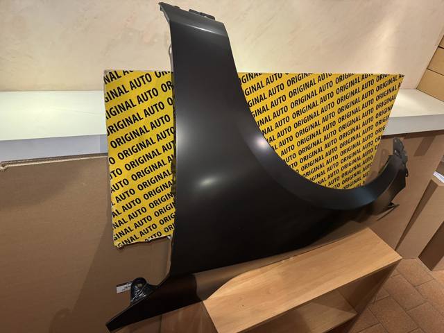 Comprar BCJH52210 Mazda Aleta delantera izquierda