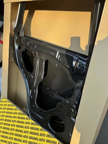 Comprar K1Y07302XE Mazda Puerta trasera izquierda