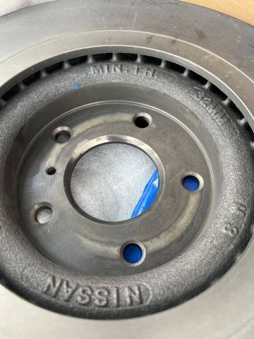 Frenos delanteros Nissan/Infiniti 402065NA0A precio, desde 110,25 EUR