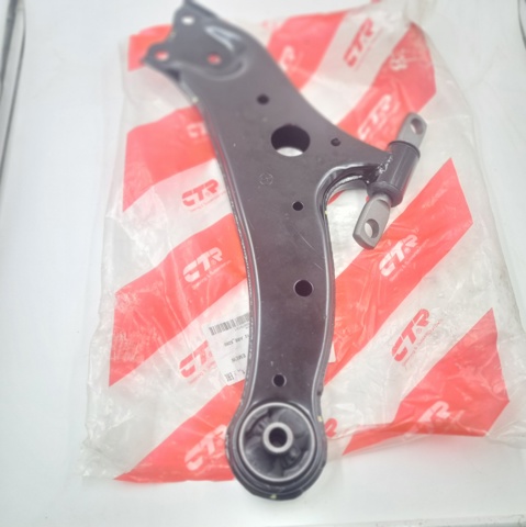 CQT10R CTR Brazo inferior derecho de la suspensión delantera