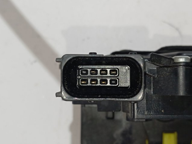 1677681380 Peugeot/Citroen Cerradura de puerta delantera derecha