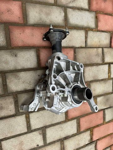 KN0327500 Mazda Caja de transferencia