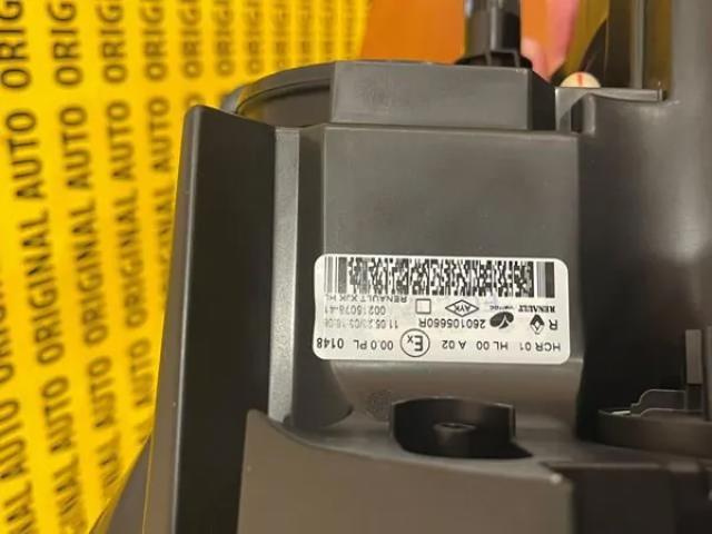 Faro delantero derecho Renault (RVI) 260105660R