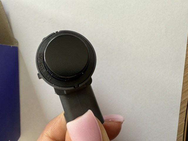 Sensor de aparcamiento trasero 32271064 Volvo
