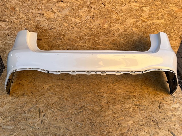 A1678857206 Mercedes Parachoques trasero, parte superior