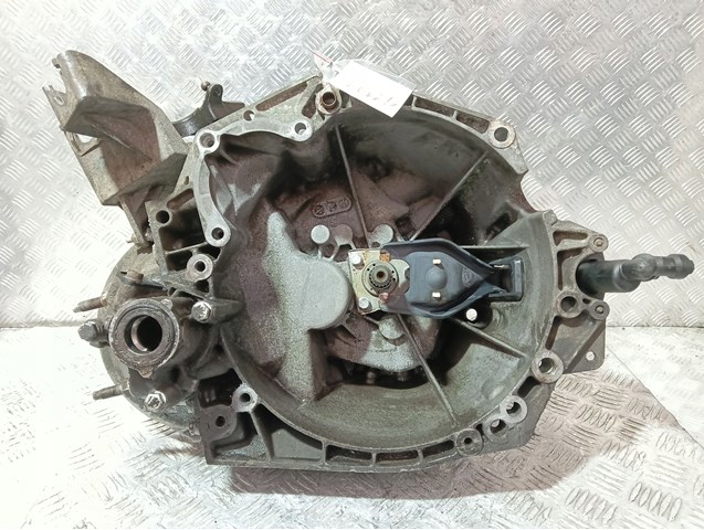 20DM12 Peugeot/Citroen Transimisión manual