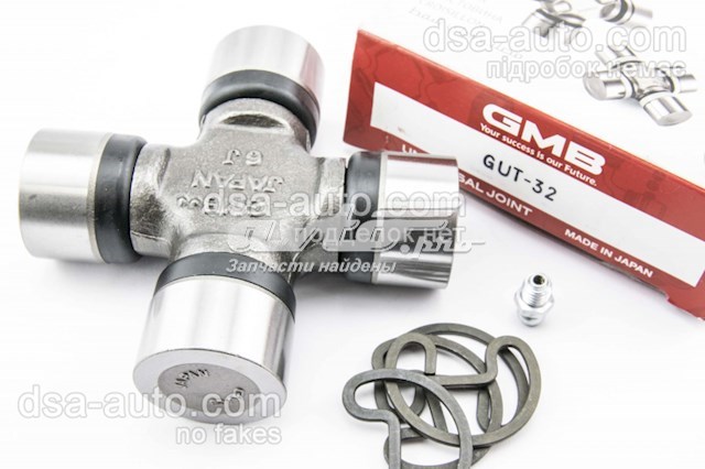 GUT32 GMB Cruceta transmision