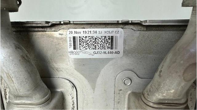 LR095900 Land Rover Radiador de intercooler