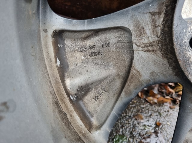 Llantas 28111AN06A Subaru
