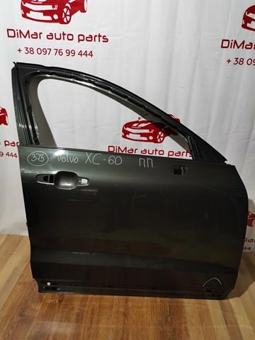 32228849 Volvo Puerta delantera derecha