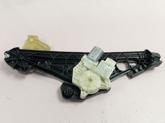  827209371R Renault (RVI)