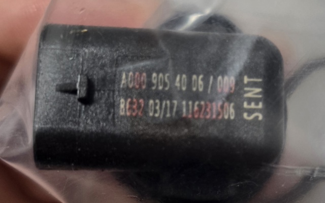 Sensor de presión de combustible Mercedes A0009054006 precio, desde 110,70 EUR