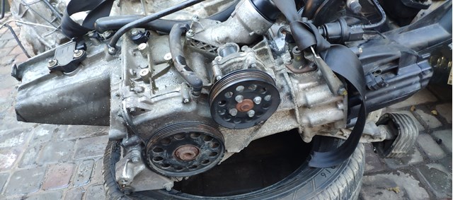 M166960 Mercedes Motor completo
