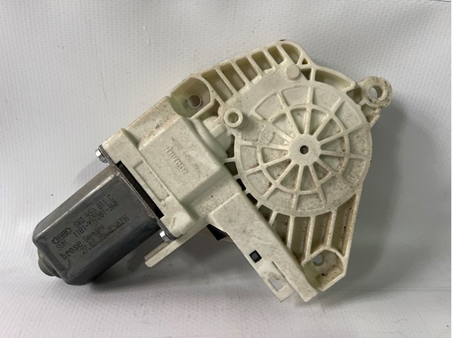 8K0959811C VAG motor eléctrico, elevalunas, puerta trasera izquierda