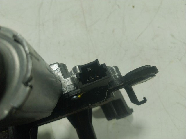 Motor limpiaparabrisas luna trasera Opel 9819899980