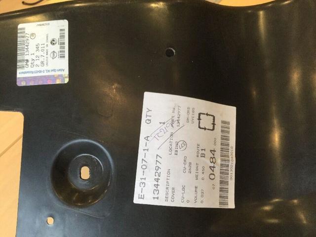 Protector antiempotramiento del motor  General Motors 5212627