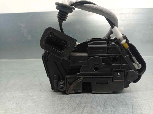 Comprar 5TA839015 VAG Cerradura de puerta trasera izquierda