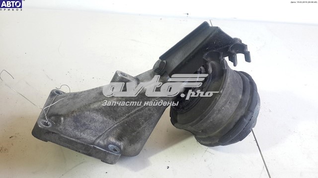 6112230604 Mercedes soporte para taco de motor izquierdo