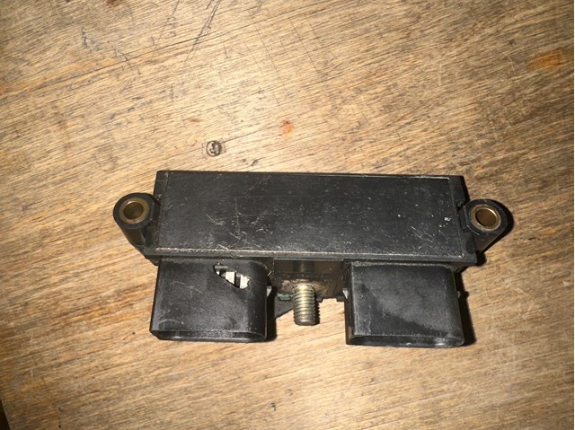 Relé de bujía de precalentamiento Mercedes A2205450332 precio, desde  