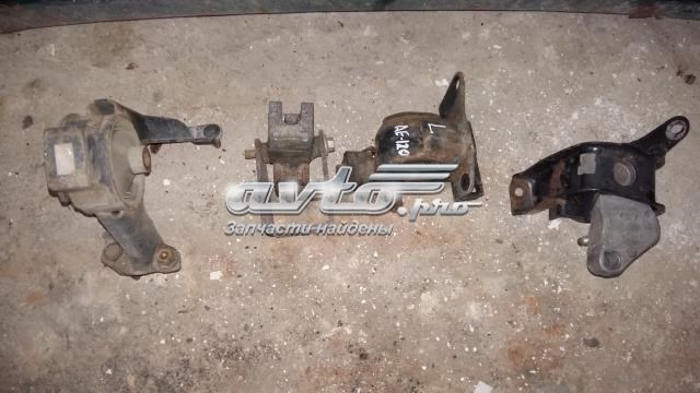 123720D080 Toyota soporte motor izquierdo