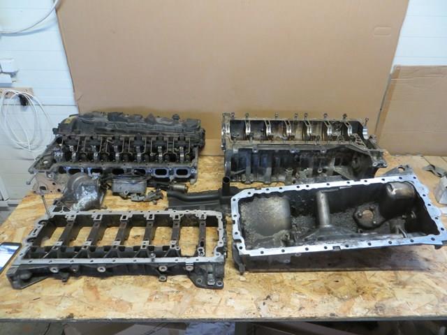 11002211390 BMW motor completo