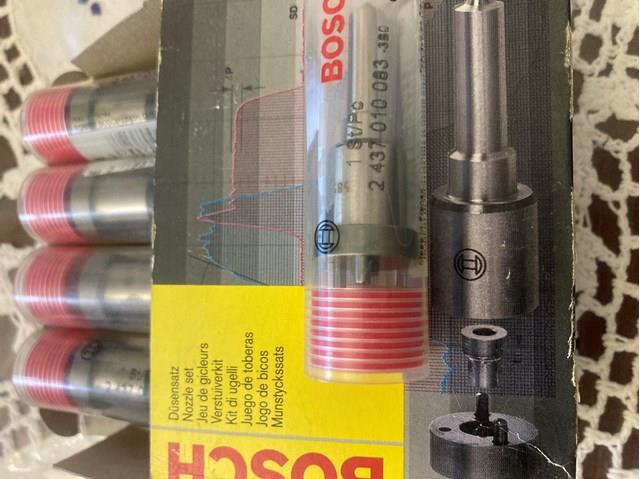 Tobera de inyector diésel 2437010083 Bosch