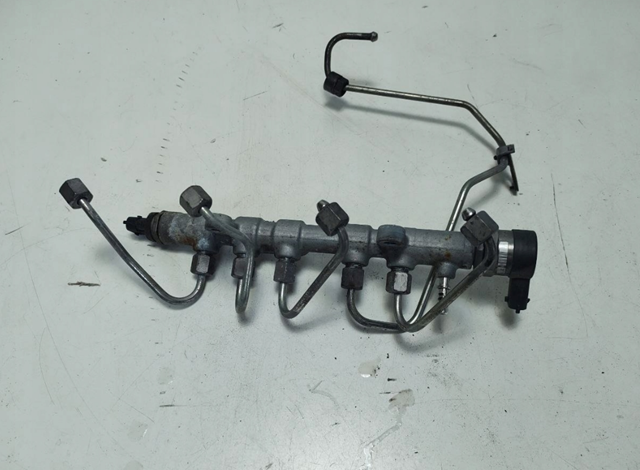 Rampa de combustible AJ813370 Jaguar